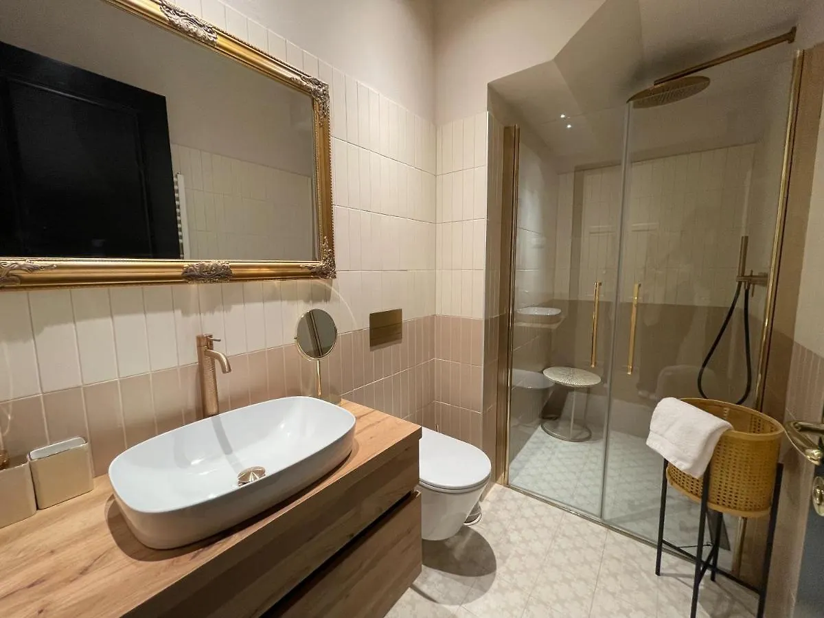 Luxury Apartment Prosecco Porec 1Min To The Sea クロアチア